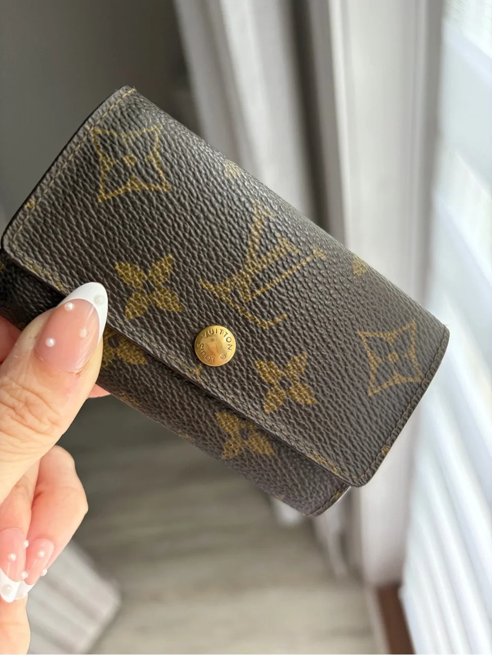 Louis Vuitton Monogram 6 Ring Key Holder